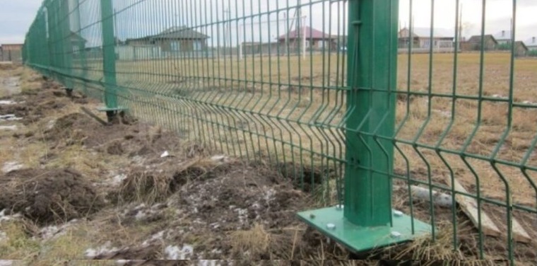 Купить сваи для ограждения от производителя в Азнакаево от 1431 руб: низкая цена, быстрая установка